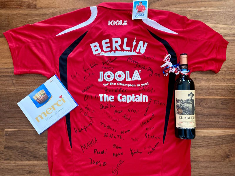 Geschenke des BTTV-Teams an ihren Captain